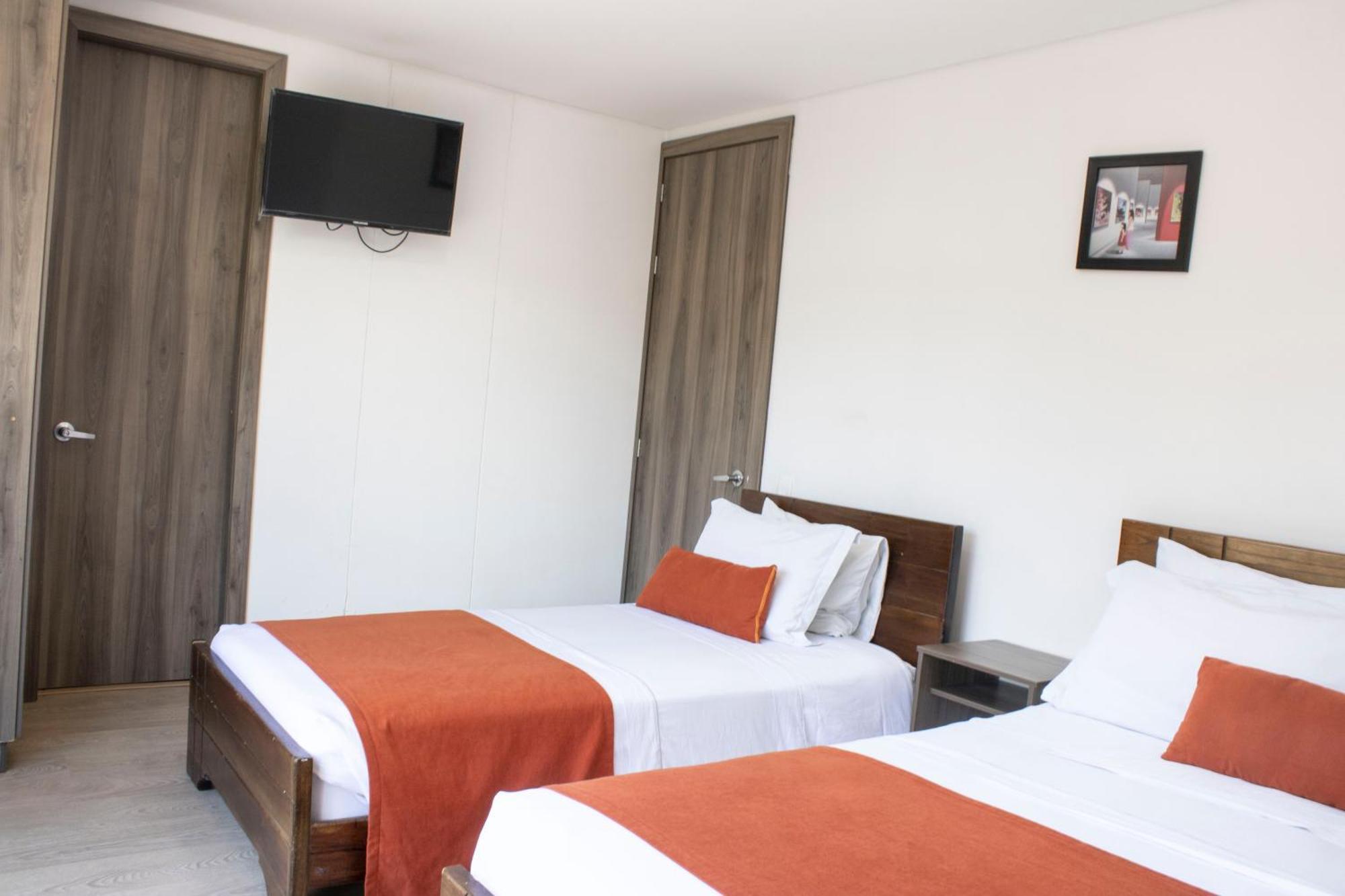 Hotel Portal De Los Andes ボゴタ エクステリア 写真